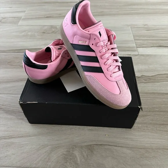 Adidas Samba Messi Soccer Sneakers; Pink; Size Men’s 8 and Women’s 9 1/2 - Picture 4 of 6